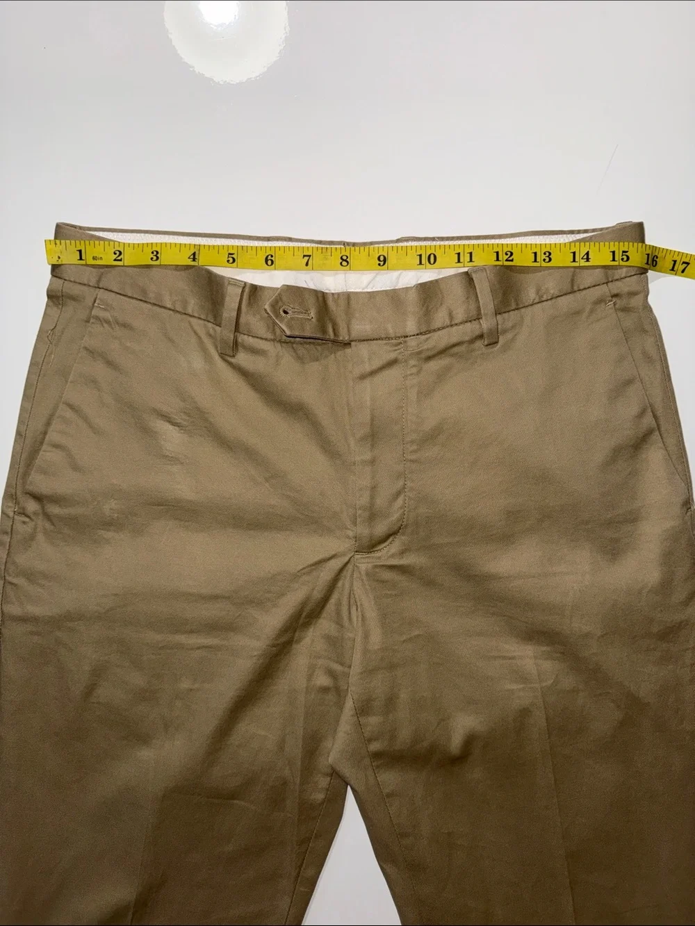 J Crew Bowery Mens Size 31x30 Faded Classic Fit Flat Front Chino Pants Beige